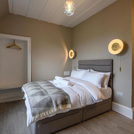 The School House Hotel Lybster ภายนอก รูปภาพ